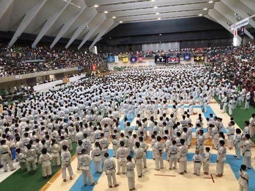 文部科学大臣杯 第62回 小学生・中学生 全国空手道選手権大会